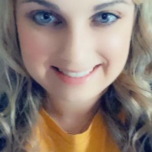 Meet your Posher, Cierra